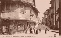 Vieille Maison et Rue de la République