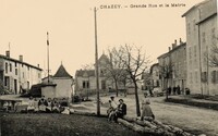 Grande Rue et la Mairie