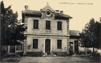 La Mairie et l'École