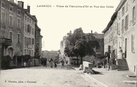 Lagnieu - Place de Fontaine -d'Or et Rue des Cafés