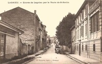 Entrée de Lagnieu par la Route de St-Sorlln