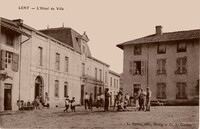 L'Hôtel de Ville 