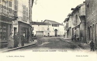 Neuville-les-Dames - Grande Rue