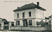 Saint-Vulbas - Mairie et École de Garçons