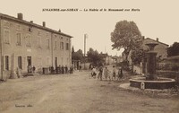 Simandre-sur-Suran - La Mairie et le Monument aux Morts