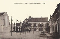Anizy-le-Château - Place Rochechouart