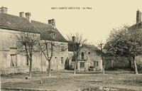 Arcy-Sainte-Restitue - La Place