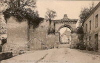 Coucy-le-Château-Auffrique - La Porte de Chauny