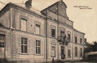 Trélou-sur-Marne - La Mairie et l'École