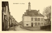 Souvigny - La Mairie