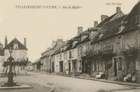 Rue de Moulins