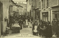 Saint-Félicien - La Grande 'Rue un jour de Marché