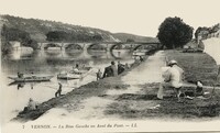 Vernon - La Rive Gauche en Aval du Pont