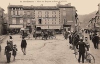 Place des Esquives et Route d'Aulus