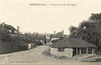 Vosnon - Le Lavoir et la rue des Vignes