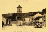 Lacombe - Intérieur du Village