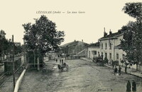 Les Deux Gares