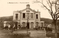 Vue de la Mairie