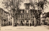 L'Hôtel de Ville 