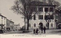 La Cavalerie - Place de la Mairie
