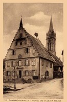 Dambach-la-Ville - L'Hôtel de Ville et l'Église