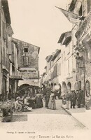 La Rue des Halles