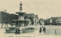 Fontaine et Place du Marché