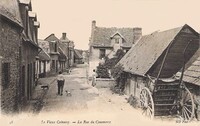 Cabourg - La Rue du Commerce