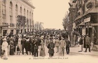 Rue Gontaut Biron, à midi