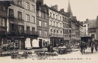 La Place Victor-Hugo, un Jour de Marché