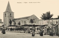 Marché un jour de Foire -L'Eglise