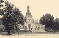 L'Hôtel de Ville 