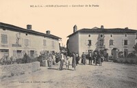 Suris - Carrefour de la Poste