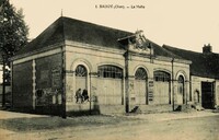 Baugy - La Halle