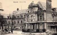 L'Hôtel de Ville 