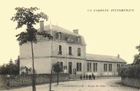 Chamboulive - L'Hôtel de Ville  - Maison d'Ecole
