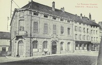 L'Hôtel de Ville 