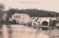 Le Vieux Pont Roman - Lavandières