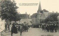 Vue de la Place prise un Jour de Fête