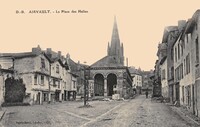 Airvault - La Place des Halles