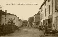 Chef-Boutonne - La Croix-Périne et L'Avenue de Javargay