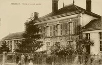 La Mairie et Groupe Scolaire