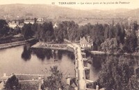 Terrasson-Lavilledieu - Le Vieux pont et la Plaine de Pontour