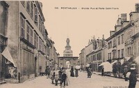 Grande Rue et Porte Saint-Pierre