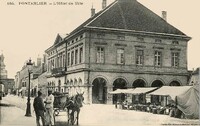 L'Hôtel de Ville 