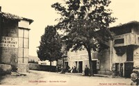 Jaillans - Entrée du Village