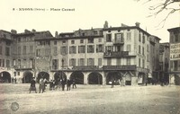 Nyons - Place Carnot