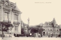 La Mairie. Rue du Pont