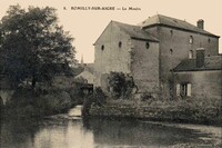 Le Moulin