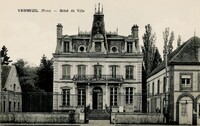 L'Hôtel de Ville 